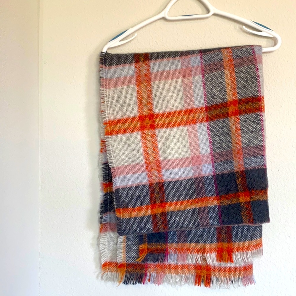Scarf/wrap